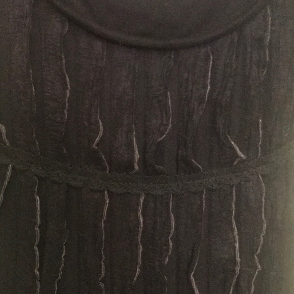 Little black dress. Excellent condition. - Picture 2 of 3